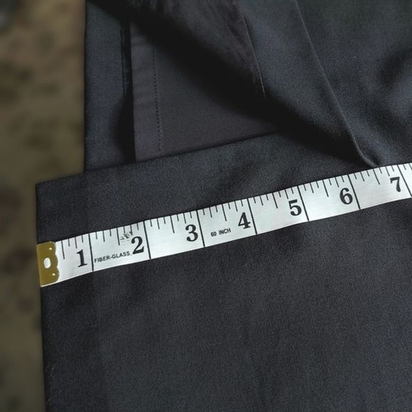 Banana Republic black above knee pencil skirt 0P (27" waist) - Picture 9 of 13